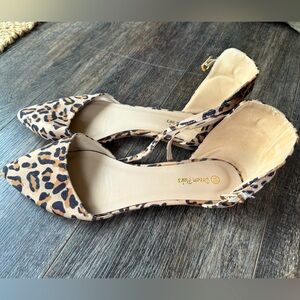 Women's Leopard Print Flats with Ankle Stap- Size 10
